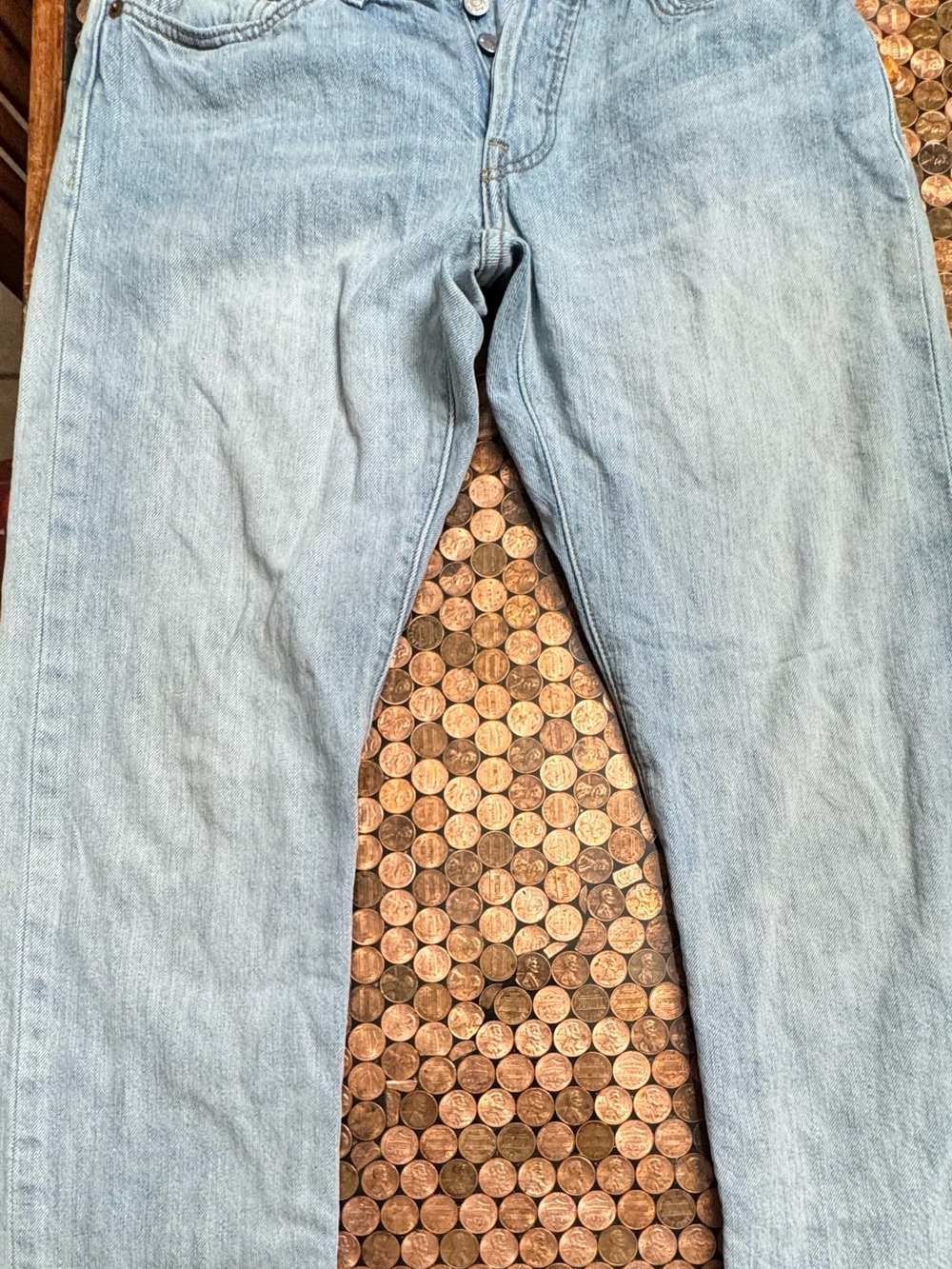 Levi's Women's Straight Leg Jeans in Light Blue Wash